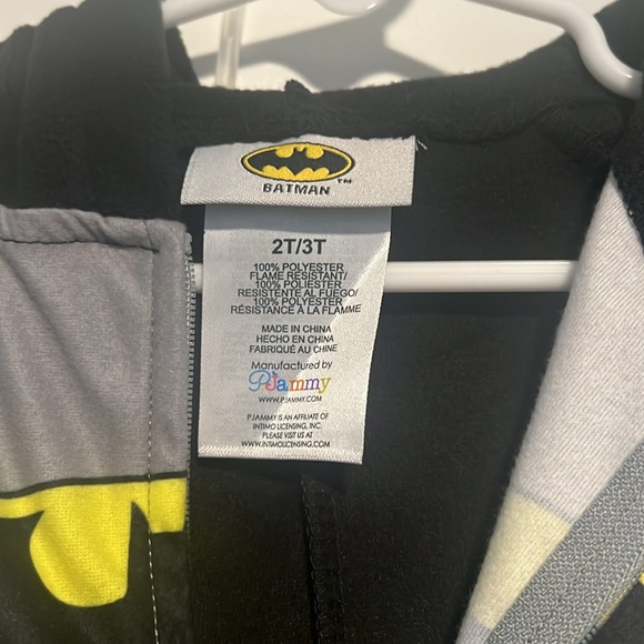 Batman PJs - Picture 2 of 5